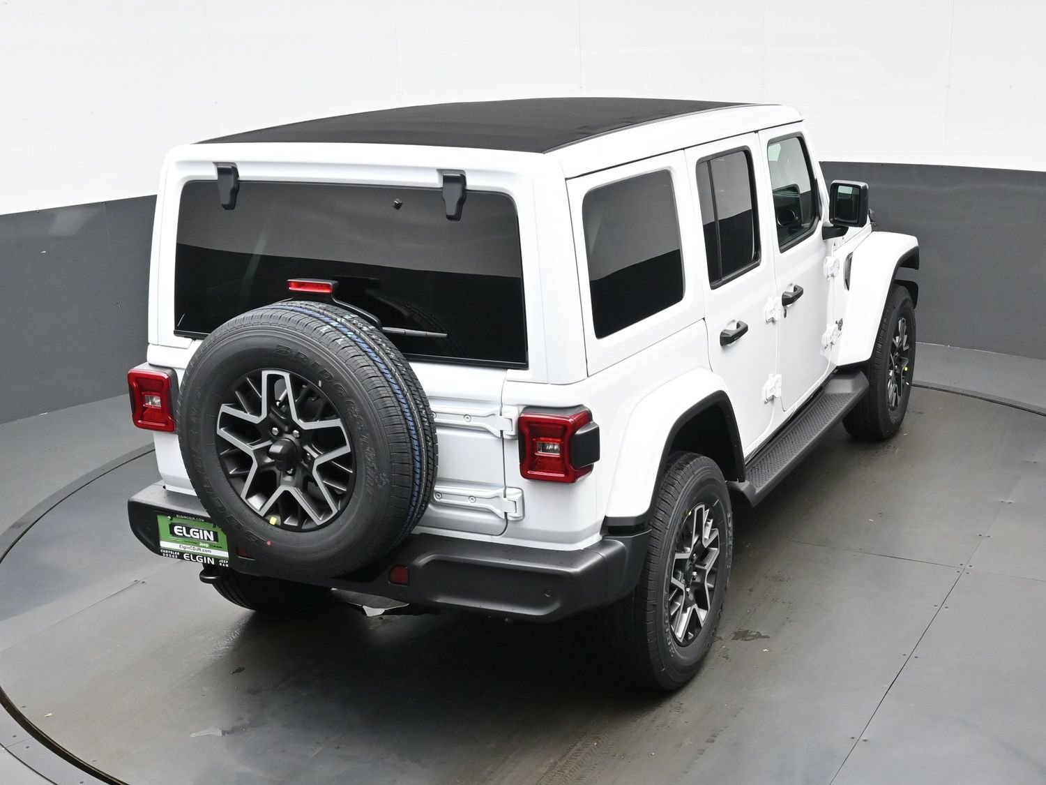 New 2027 Jeep Wrangler Unlimited Sahara AWD/4WD image 25