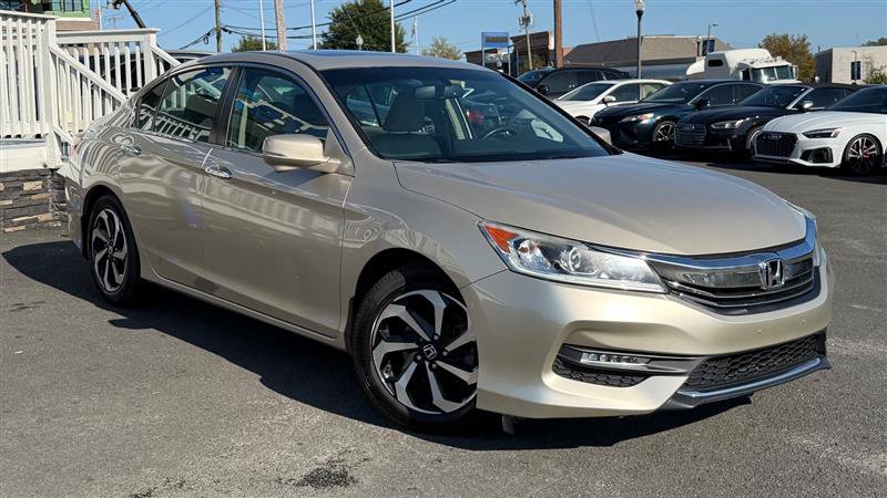 Used 2017 Honda Accord EX-L image 8