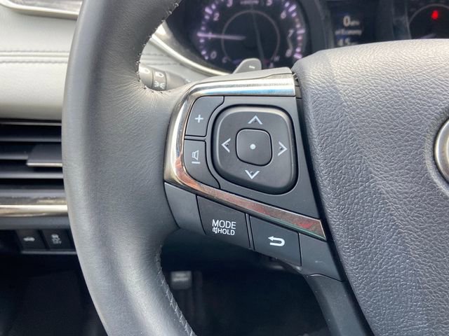 Used 2014 Toyota Avalon Limited FWD image 17