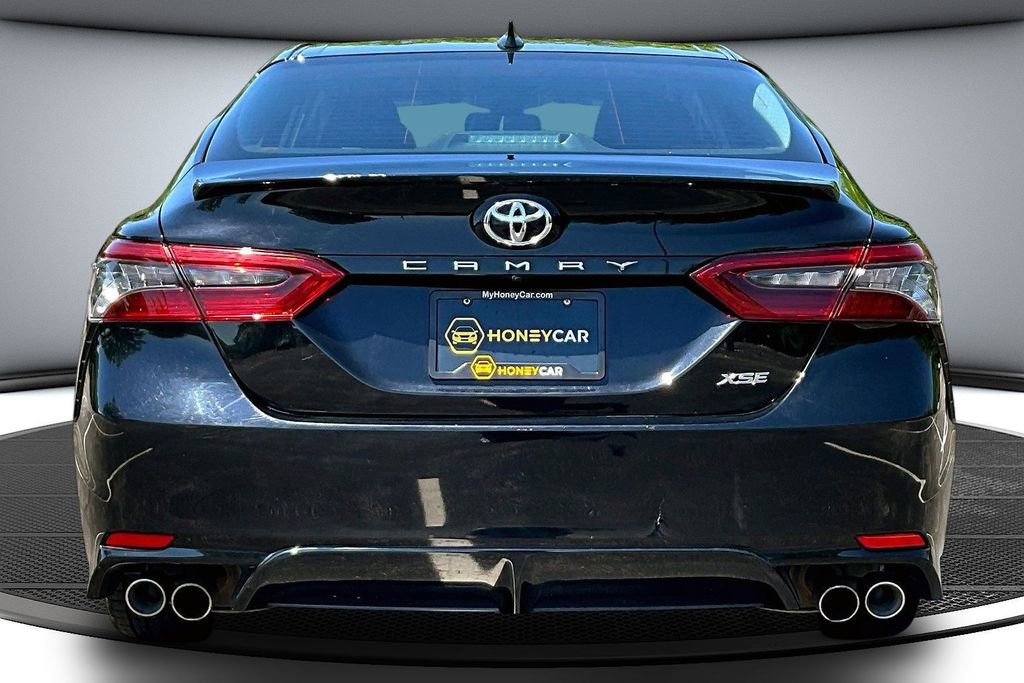 Used 2024 Toyota Camry XSE FWD image 5