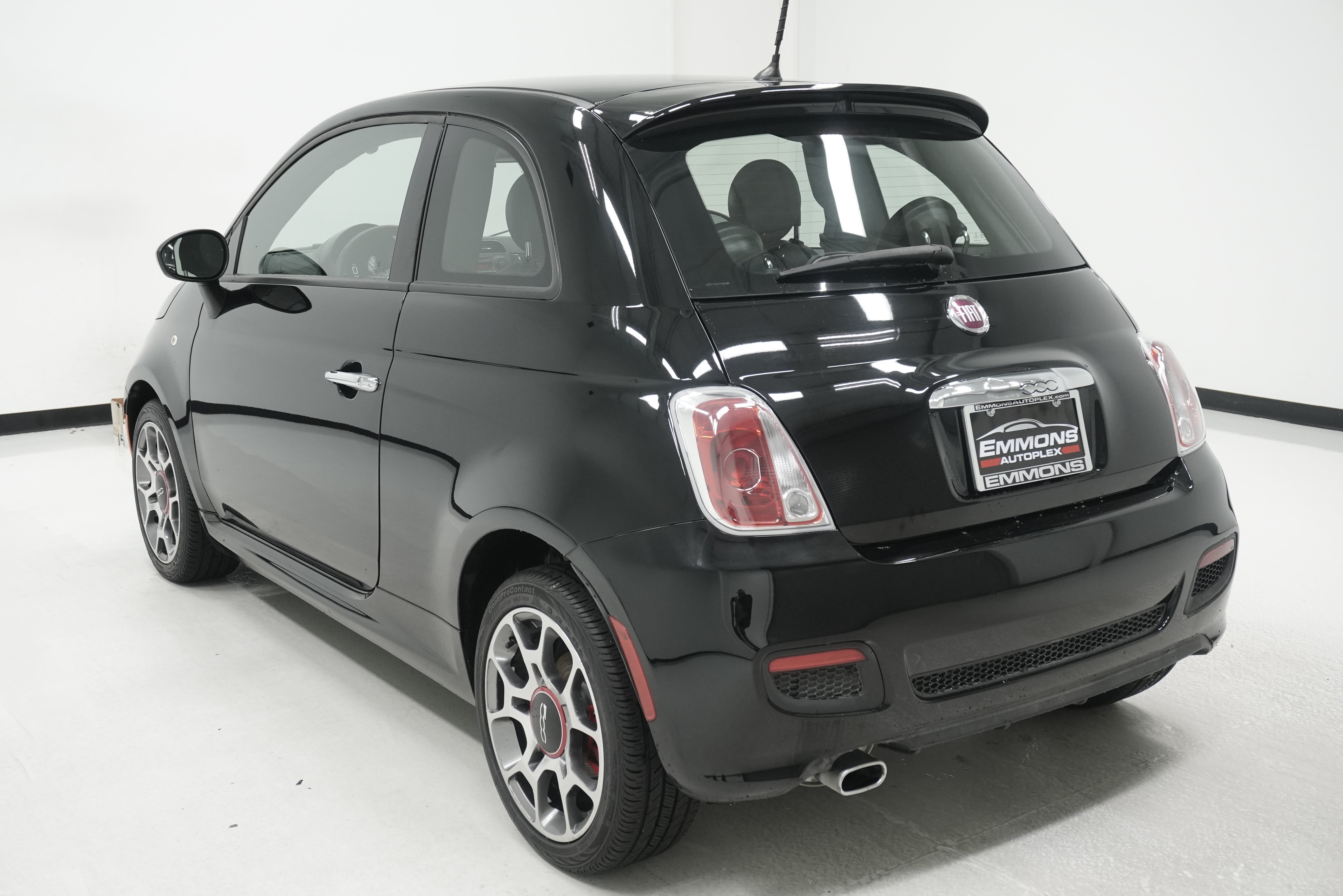 Used 2015 FIAT 500 Sport FWD image 6