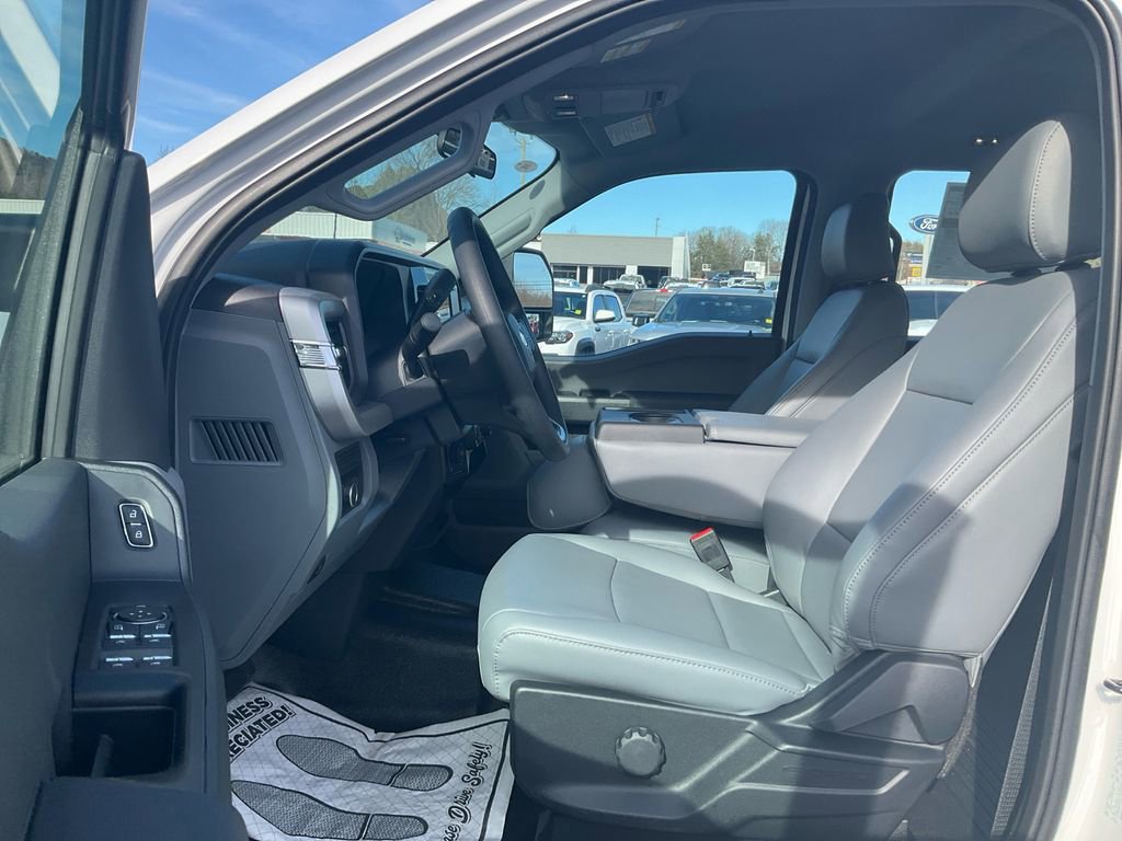New 2026 Ford F250 XL image 16