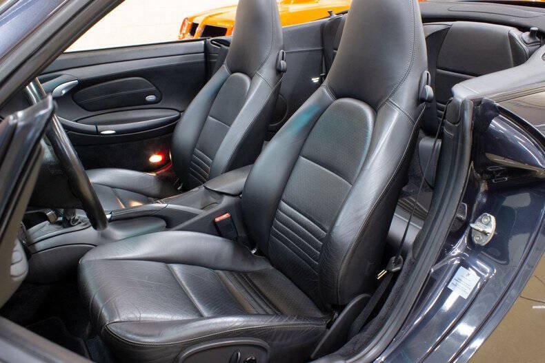Used 2004 Porsche 911 Cabriolet image 48