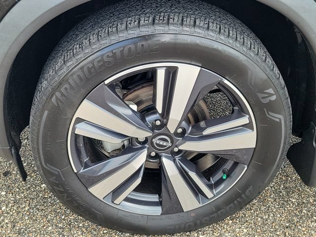 Certified 2024 Nissan Rogue SL w/ SL Premium Package FWD image 8