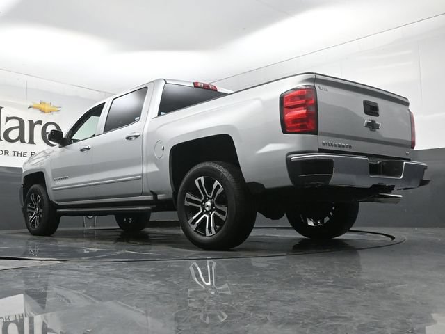 Used 2017 Chevrolet Silverado 1500 LT w/ All Star Edition AWD/4WD image 5