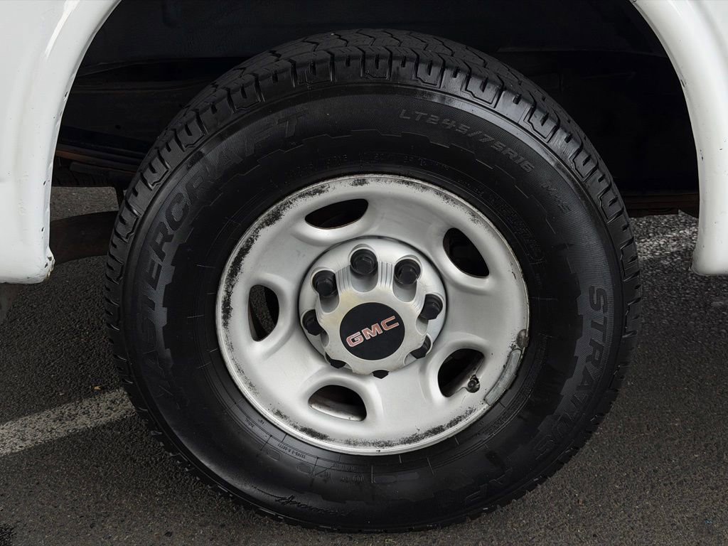 Used 2007 GMC Savana 2500 RWD image 41