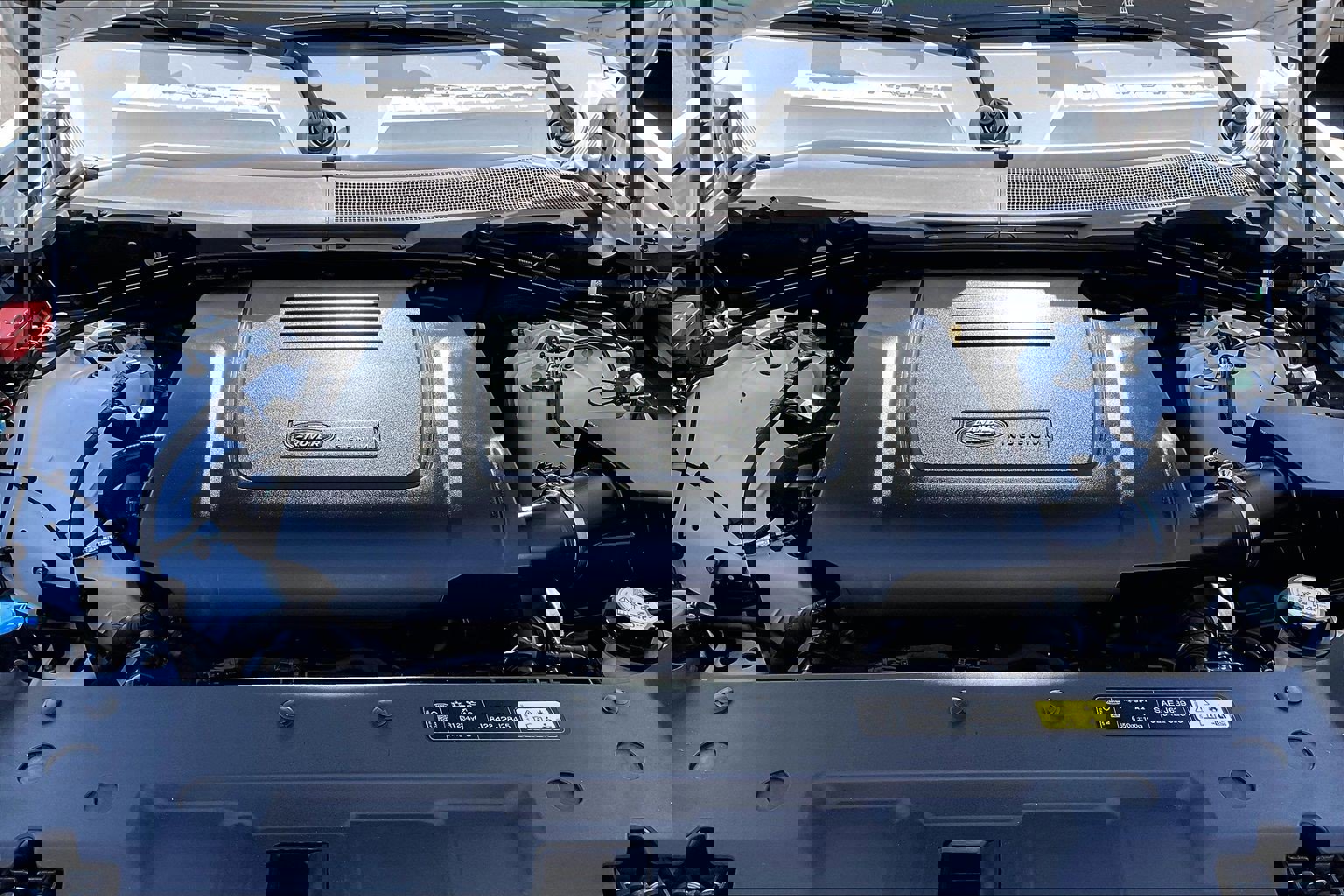 Certified 2023 Land Rover Defender 110 S image 28