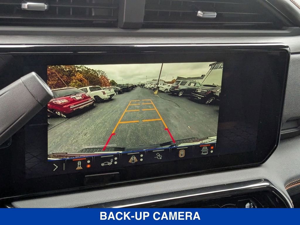 New 2026 GMC Sierra 2500 AT4 w/ AT4 Premium Plus Package image 24