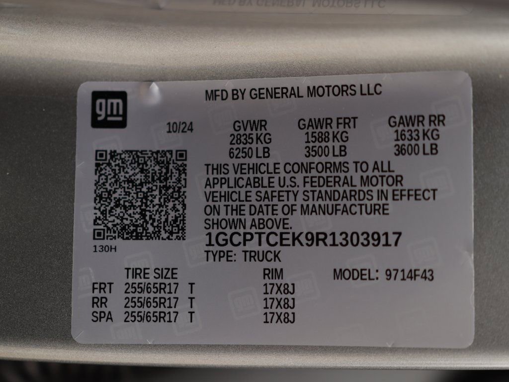 Used 2024 Chevrolet Colorado LT w/ LT Convenience Package II image 38