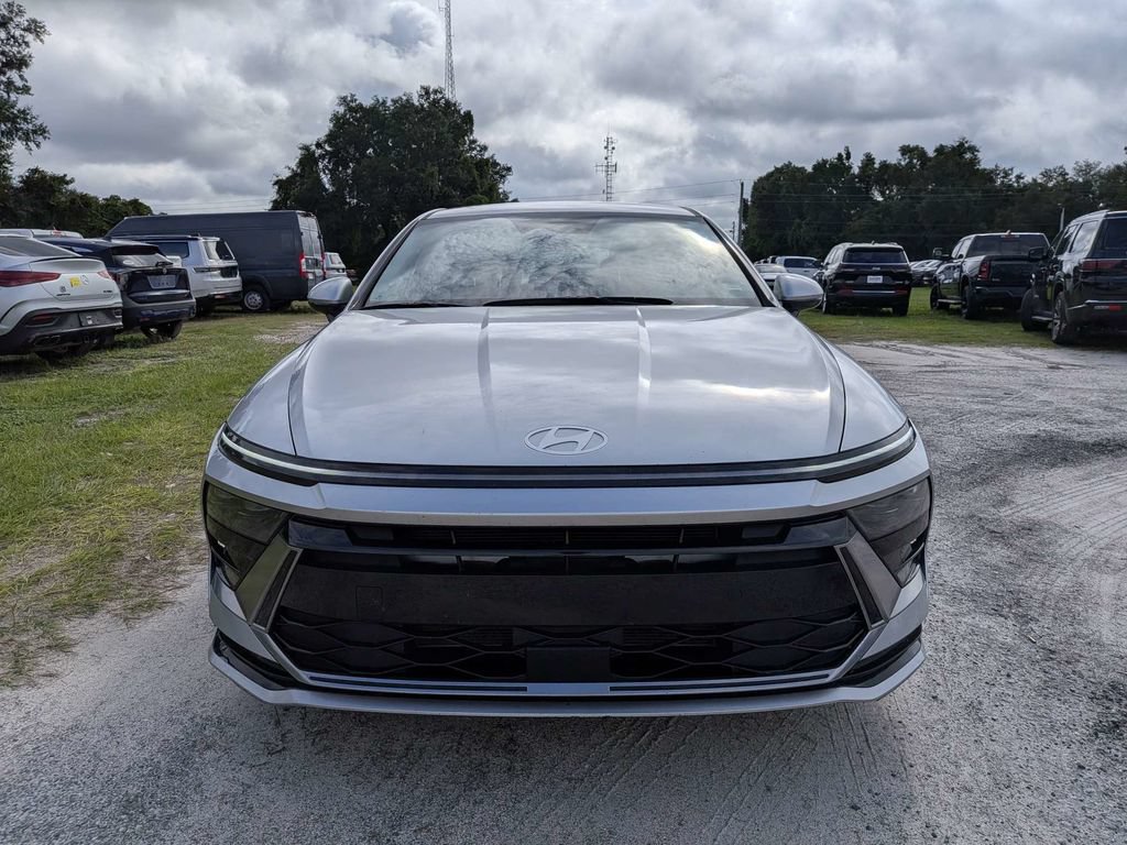 Used 2025 Hyundai Sonata SEL FWD image 8