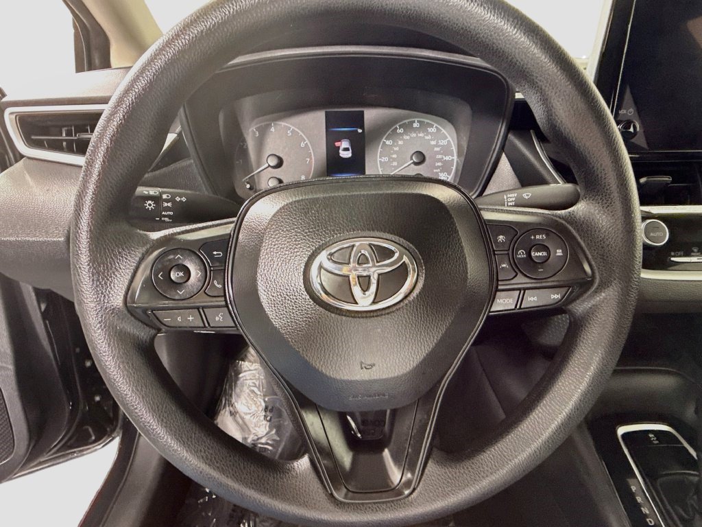 Used 2024 Toyota Corolla LE FWD image 12