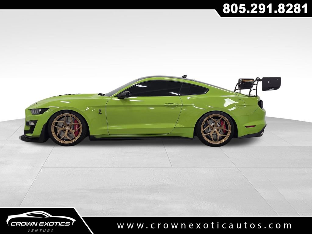 Used 2020 Ford Mustang Shelby GT500 w/ Technology Package RWD image 4