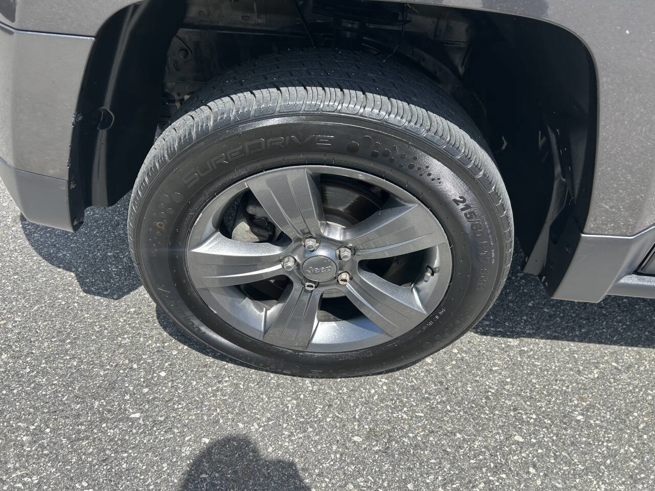 Used 2015 Jeep Patriot High Altitude AWD/4WD image 13