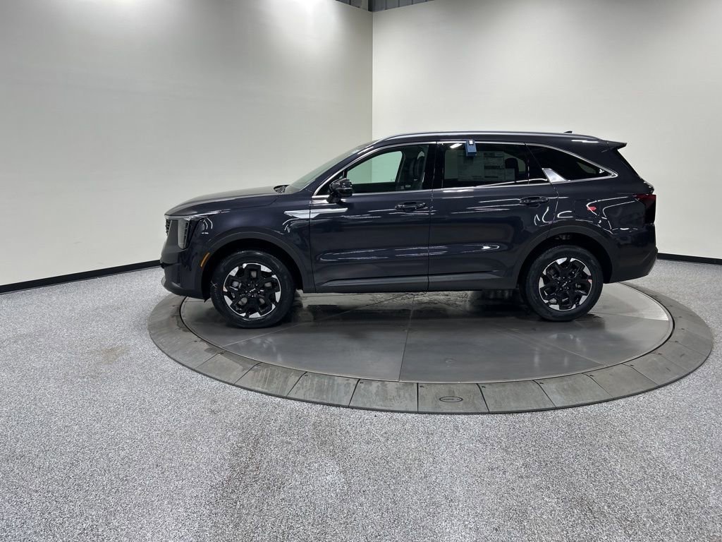 New 2026 Kia Sorento S image 8