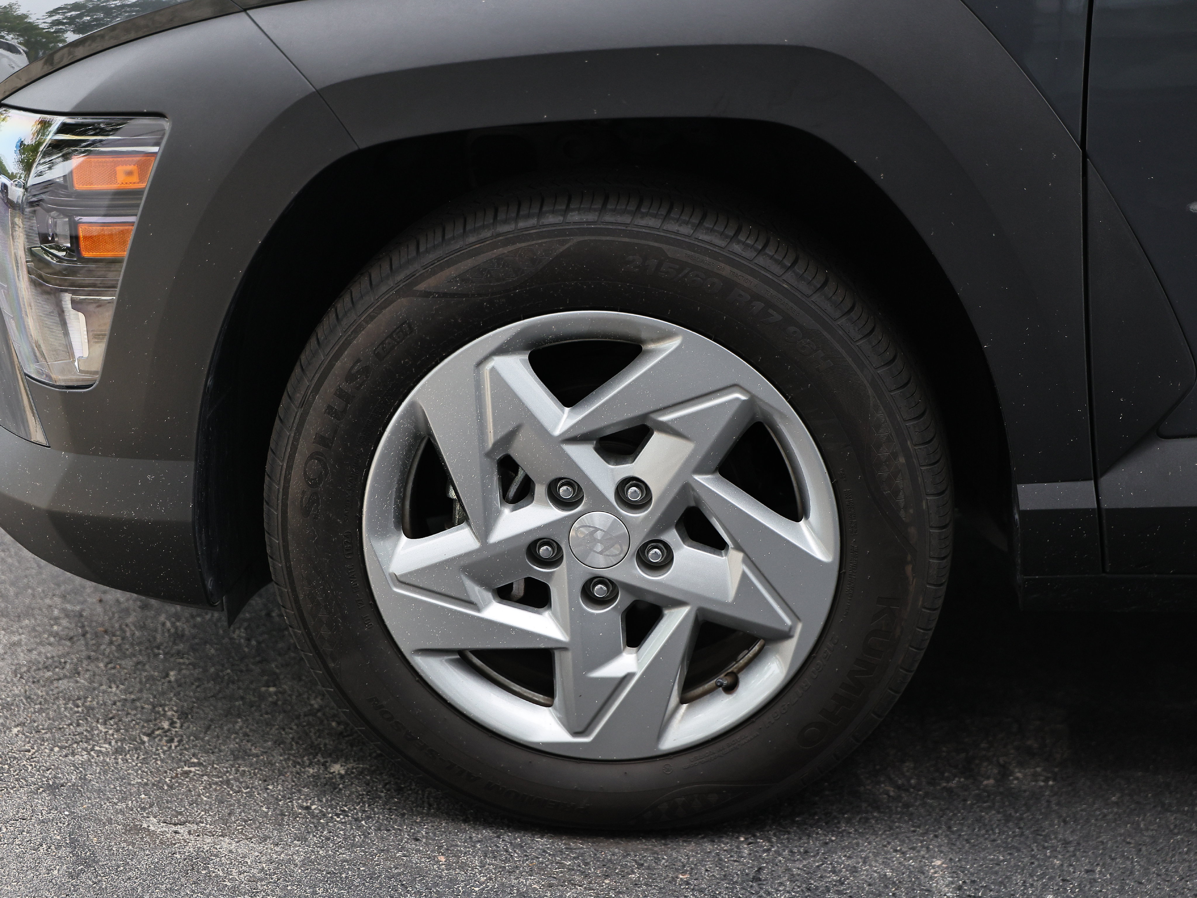 Used 2024 Hyundai Kona SE FWD image 10