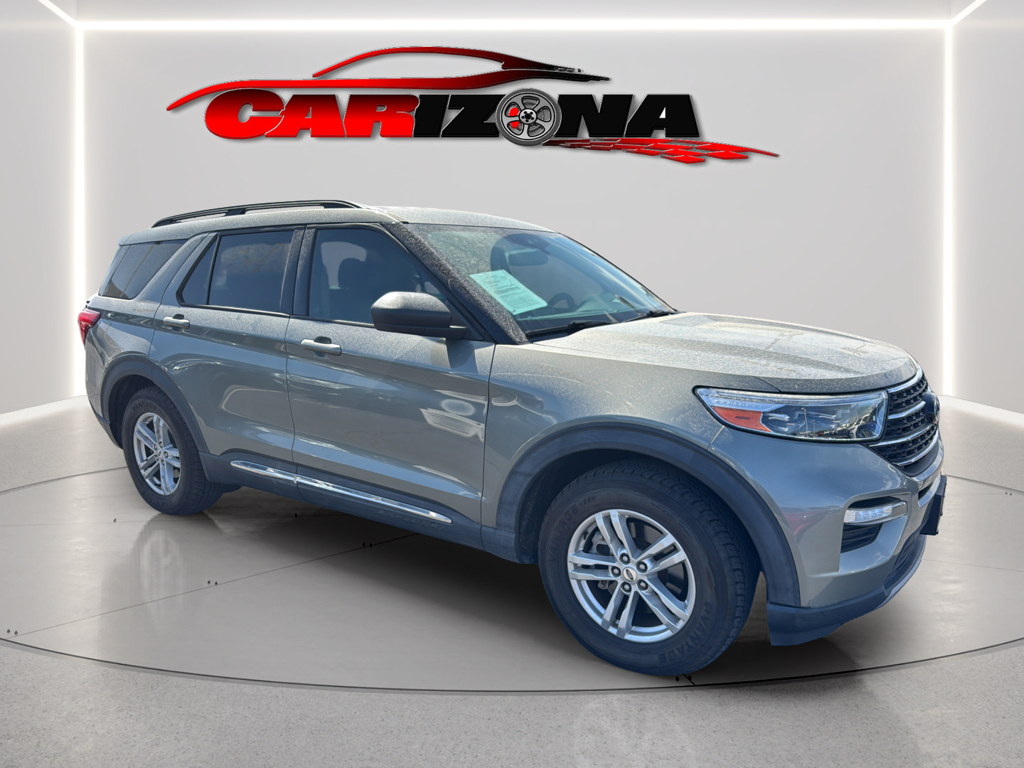 Used 2020 Ford Explorer XLT w/ Equipment Group 202A RWD image 2