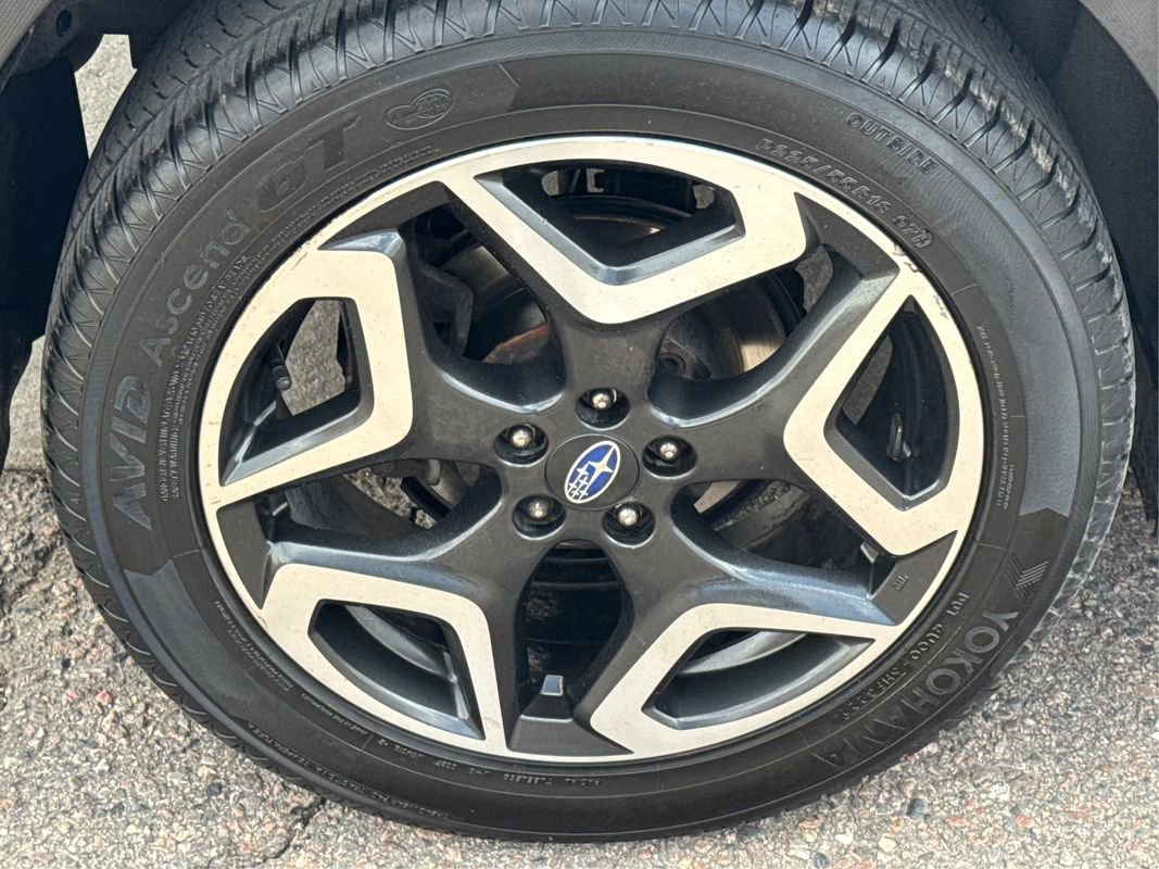 Used 2019 Subaru Crosstrek 2.0i Limited w/ Moonroof Package w/Navigation image 29