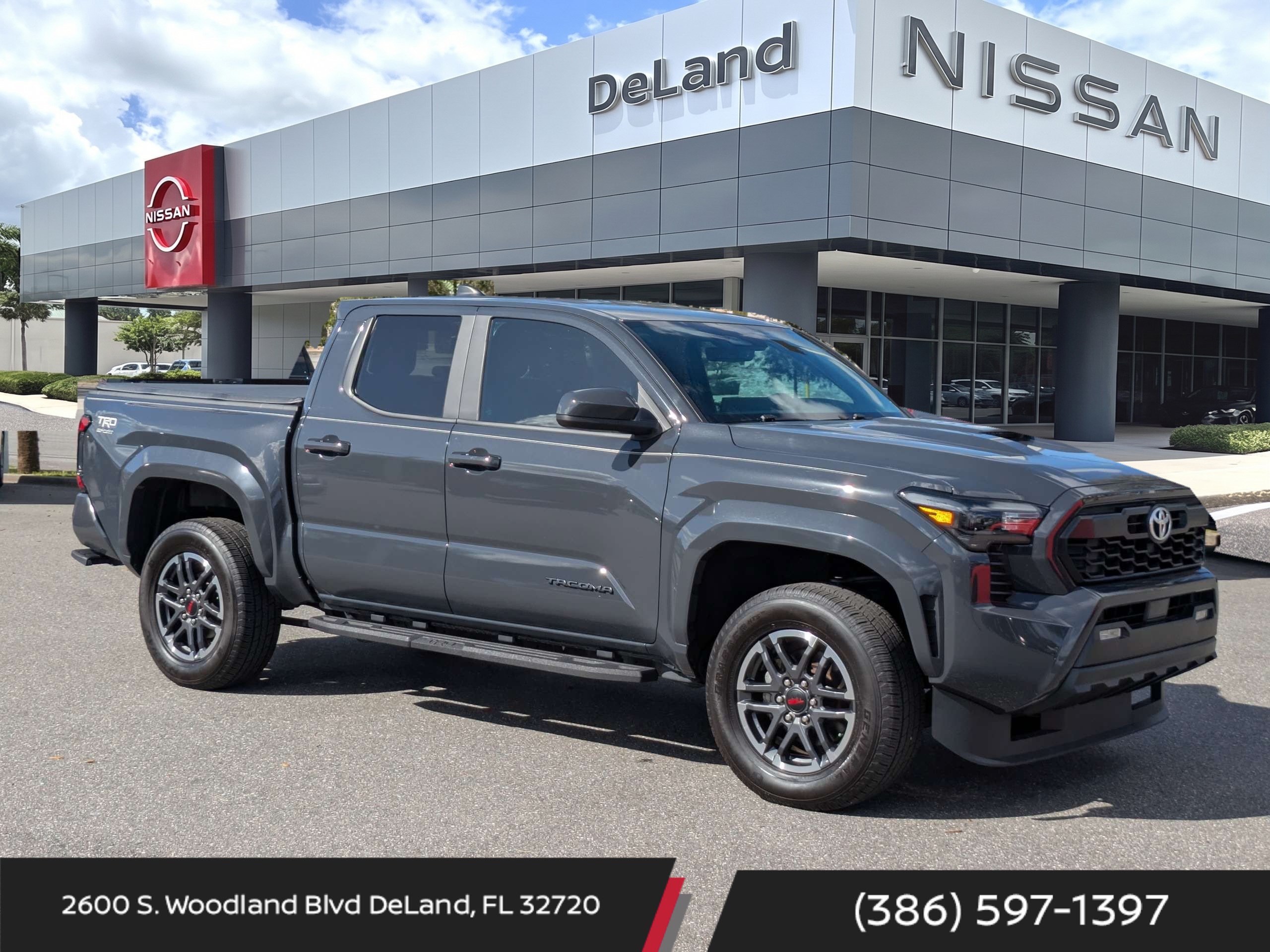 Used 2024 Toyota Tacoma TRD Sport RWD image 1