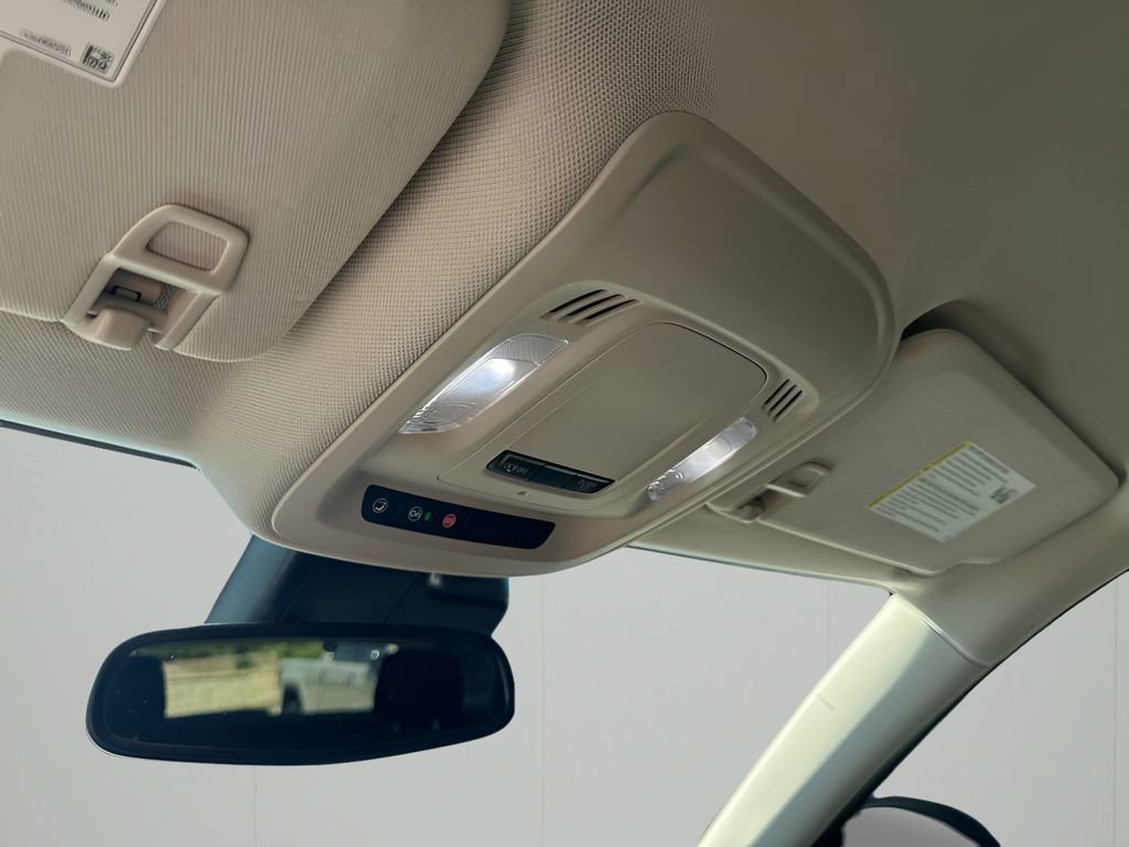 Used 2023 Buick Envision Essence w/ Sport Touring Package image 37