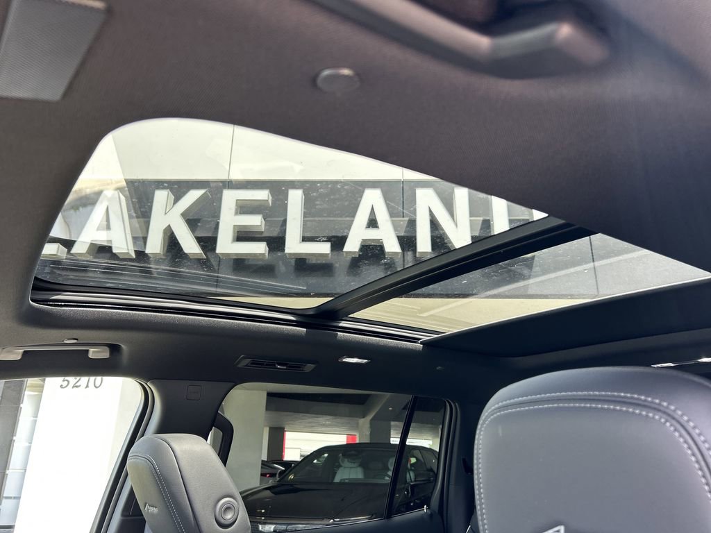 New 2026 Buick Enclave Avenir w/ Super Cruise Package FWD image 23