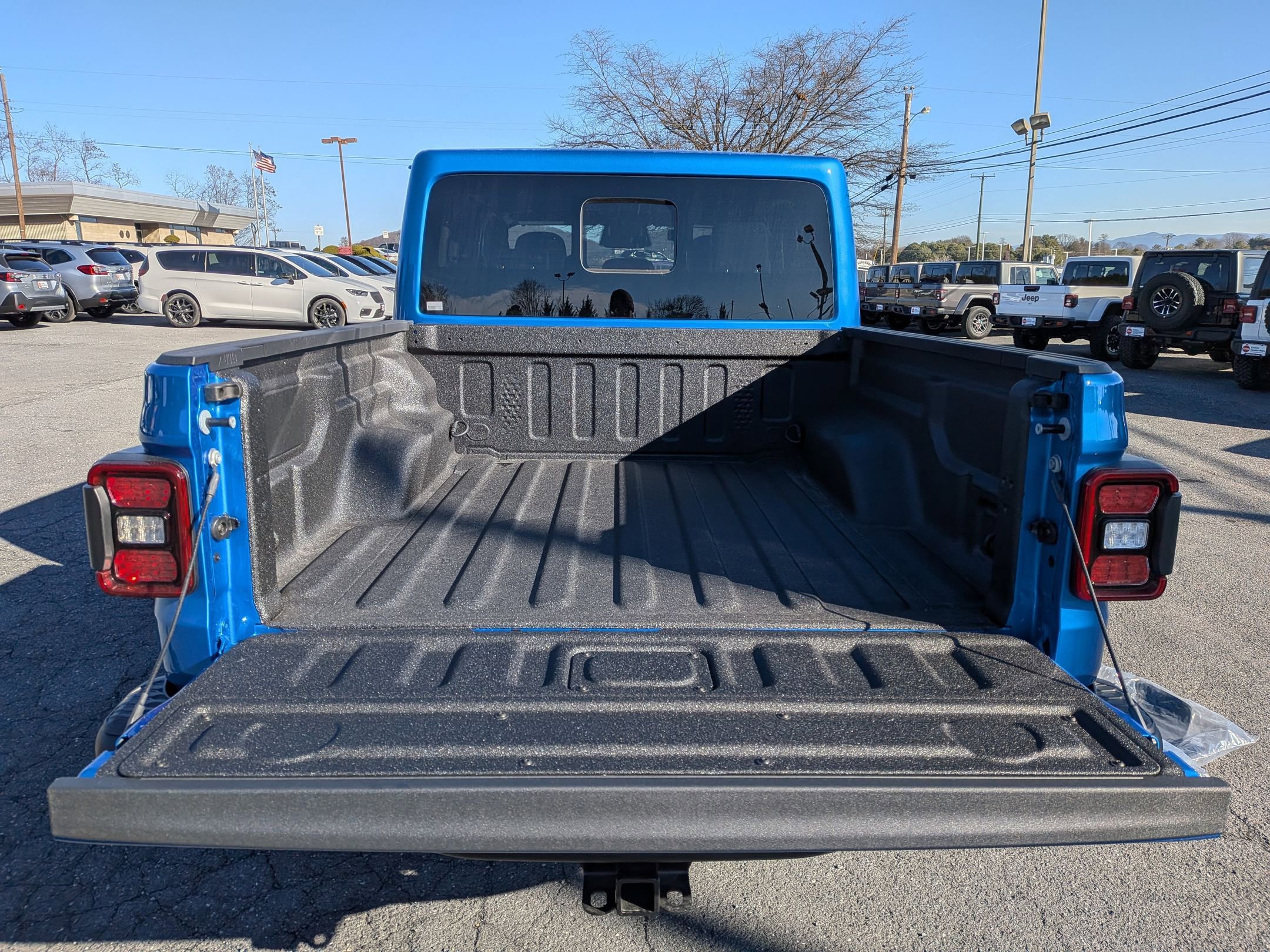 New 2026 Jeep Gladiator Rubicon w/ Safety Group image 27