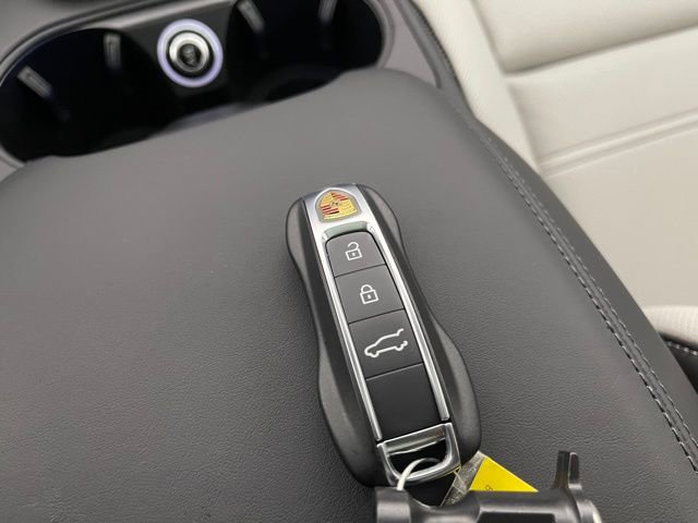 New 2026 Porsche Cayenne E-Hybrid Coupe image 45