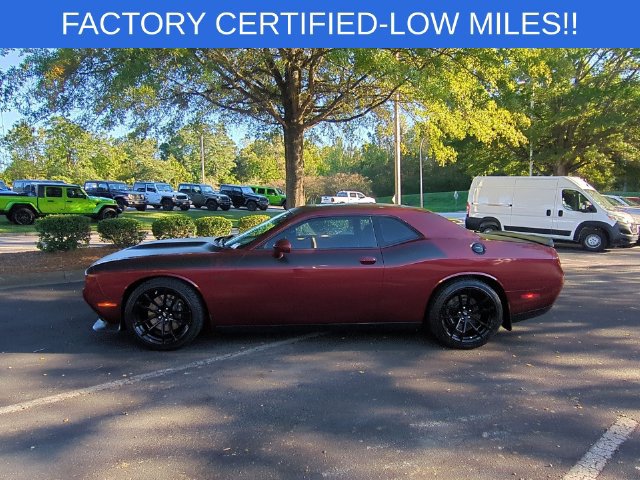 Certified 2019 Dodge Challenger R/T Scat Pack w/ T/A Package RWD image 2