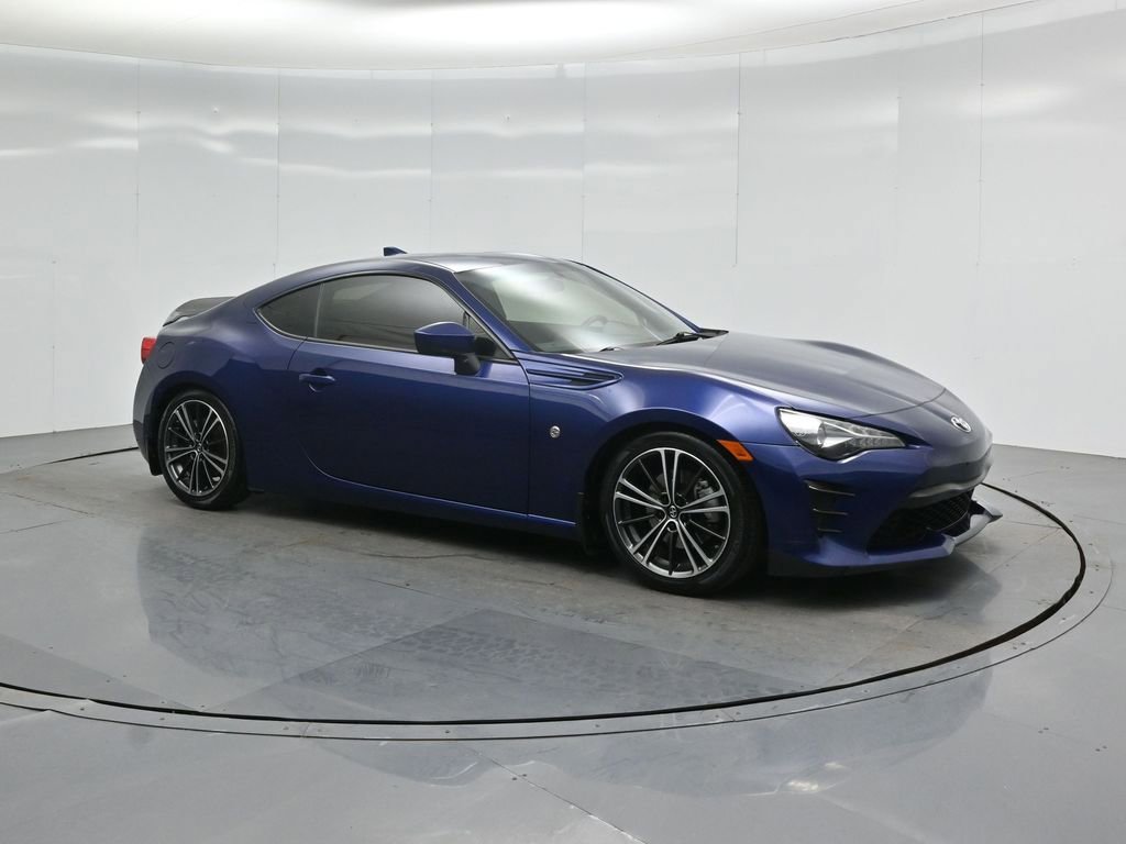 Used 2017 Toyota 86 image 17