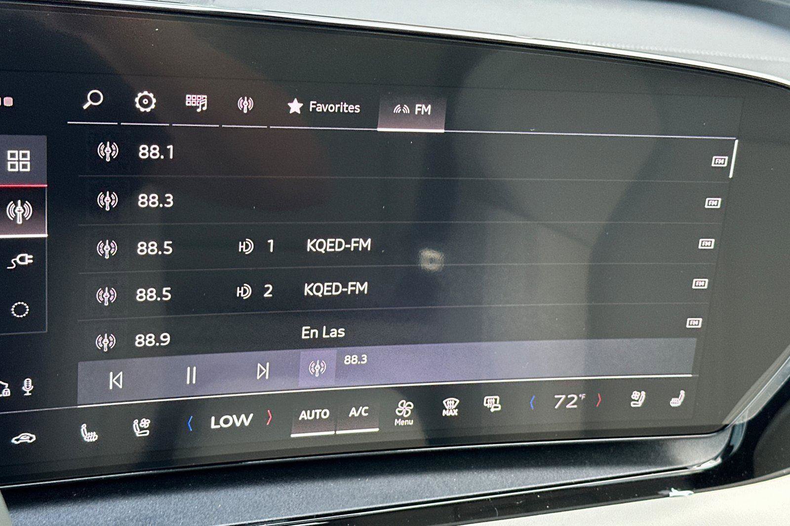 New 2025 Audi Q6 e-tron Premium Plus image 17