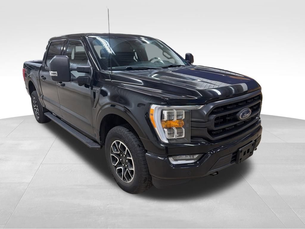 Certified 2022 Ford F150 XLT w/ Equipment Group 302A High image 11