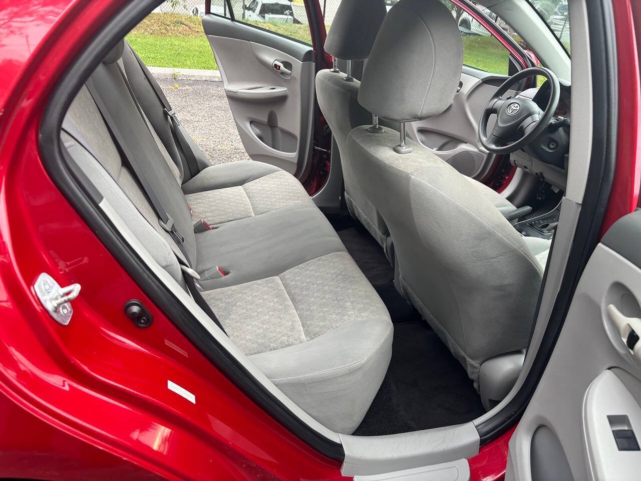 Used 2009 Toyota Corolla LE FWD image 20