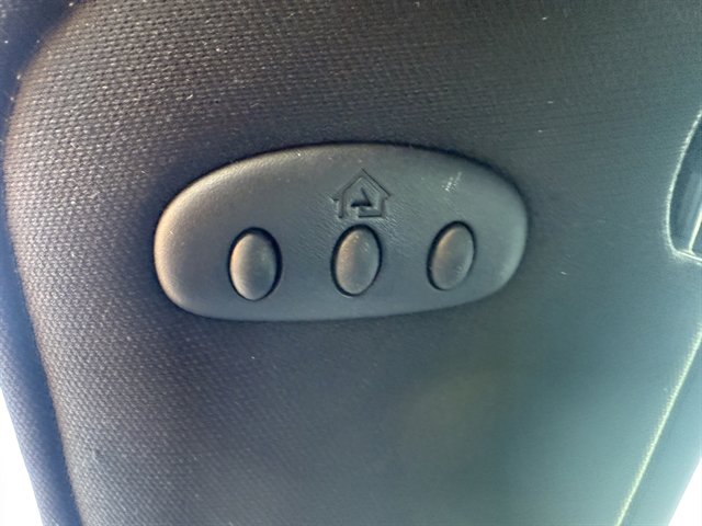 Used 2012 Chrysler 200 Touring image 30