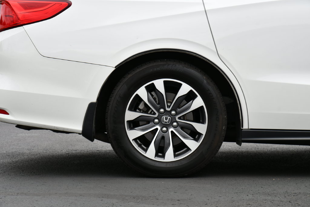 Used 2024 Honda Odyssey EX-L image 10