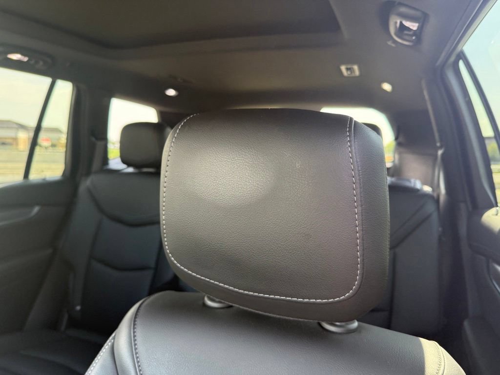 Certified 2024 Cadillac XT6 Luxury w/ LPO, Floor Liner Package AWD/4WD image 28