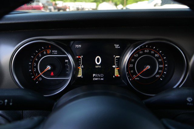 Used 2022 Jeep Gladiator Sport AWD/4WD image 13