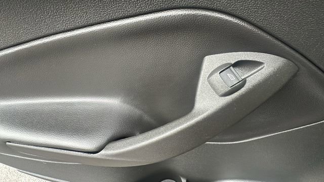 Used 2017 Ford Escape SE AWD/4WD image 30