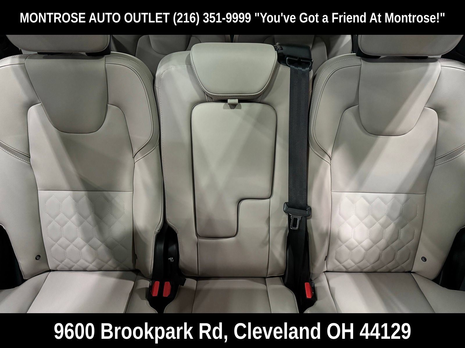 New 2026 Volvo XC90 B6 Plus w/ Protection Package Premier AWD/4WD image 27