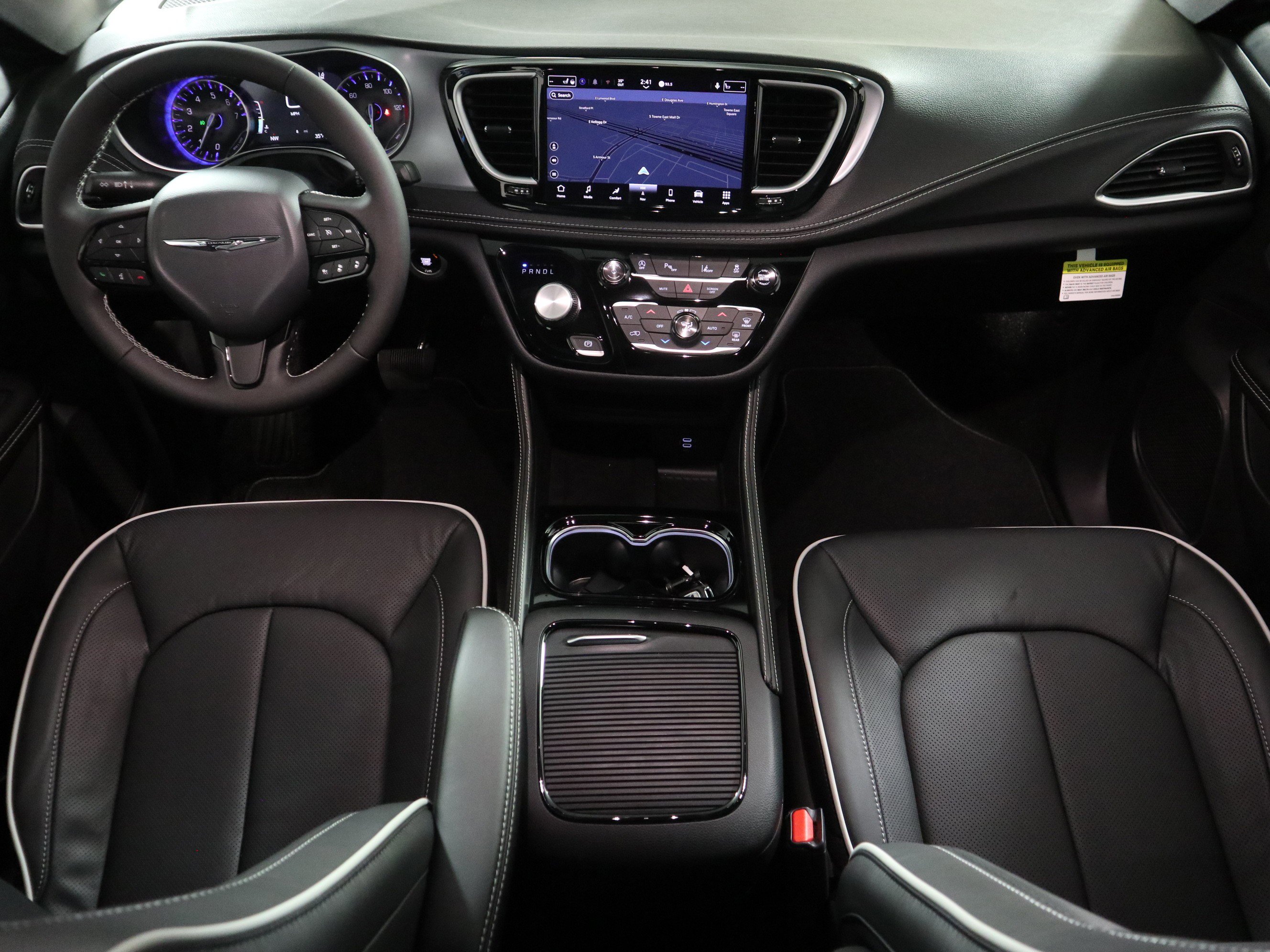 New 2026 Chrysler Pacifica Limited w/ S Appearance Package image 16