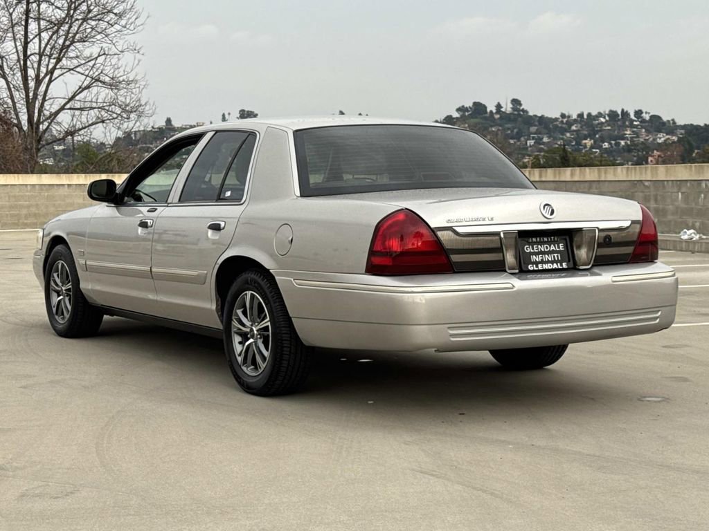 Used 2008 Mercury Grand Marquis LS image 4