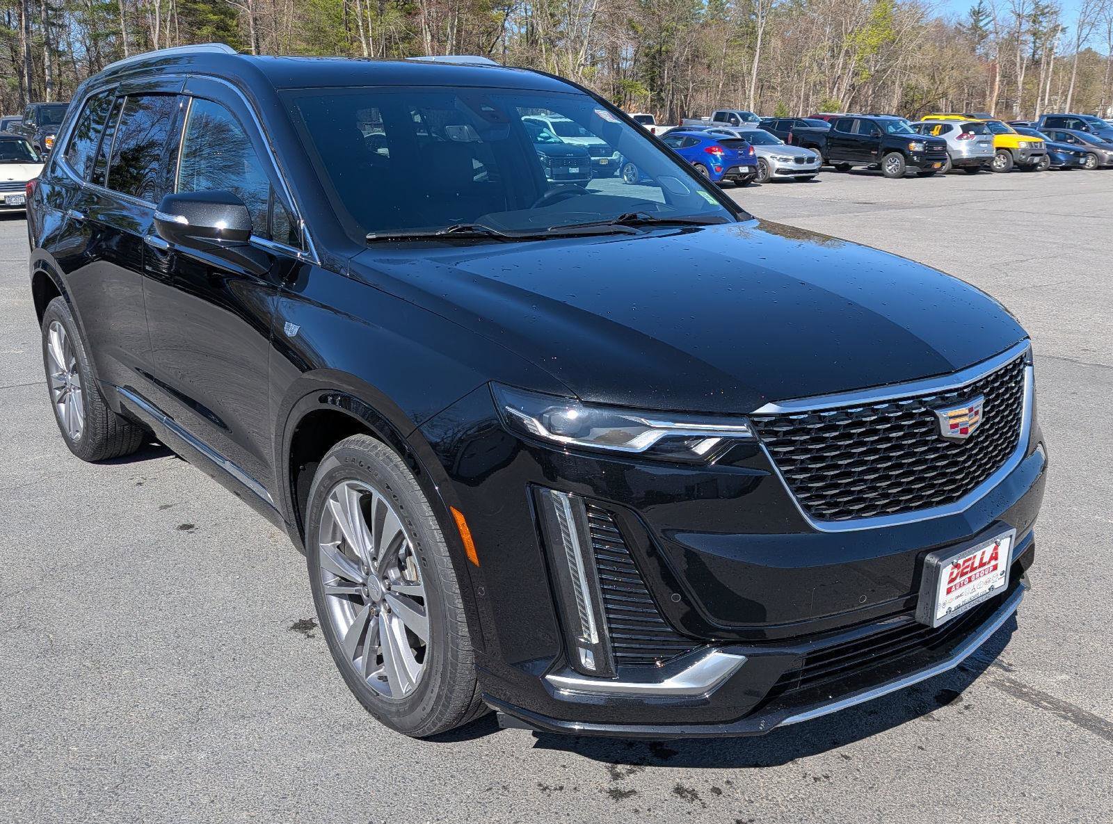 Used 2020 Cadillac XT6 Premium Luxury AWD/4WD image 3