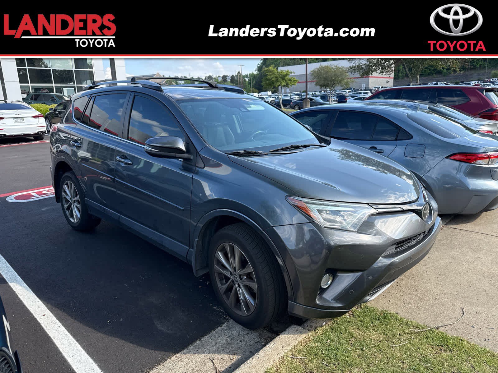 Used 2018 Toyota RAV4 Platinum AWD/4WD image 1