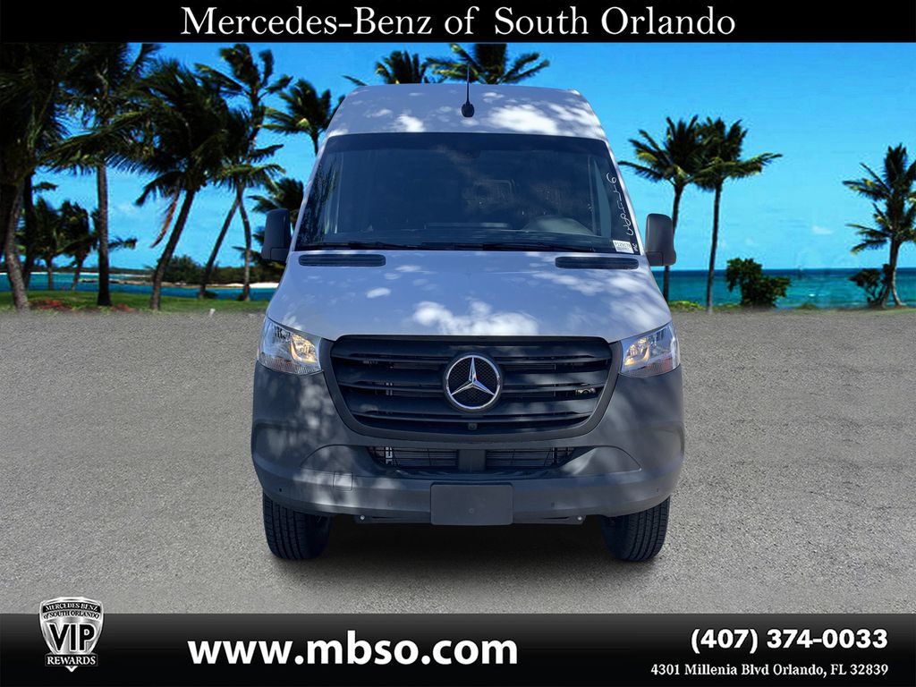 Used 2023 Mercedes-Benz Sprinter 2500 image 6
