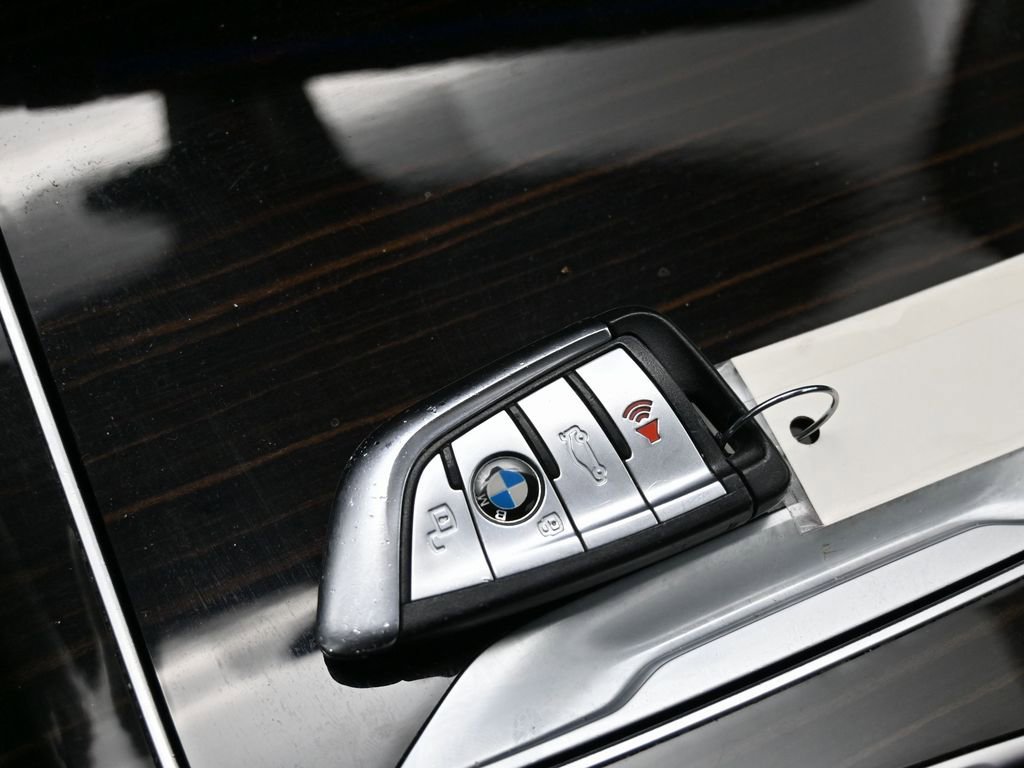 Used 2021 BMW X5 xDrive40i w/ Convenience Package image 31