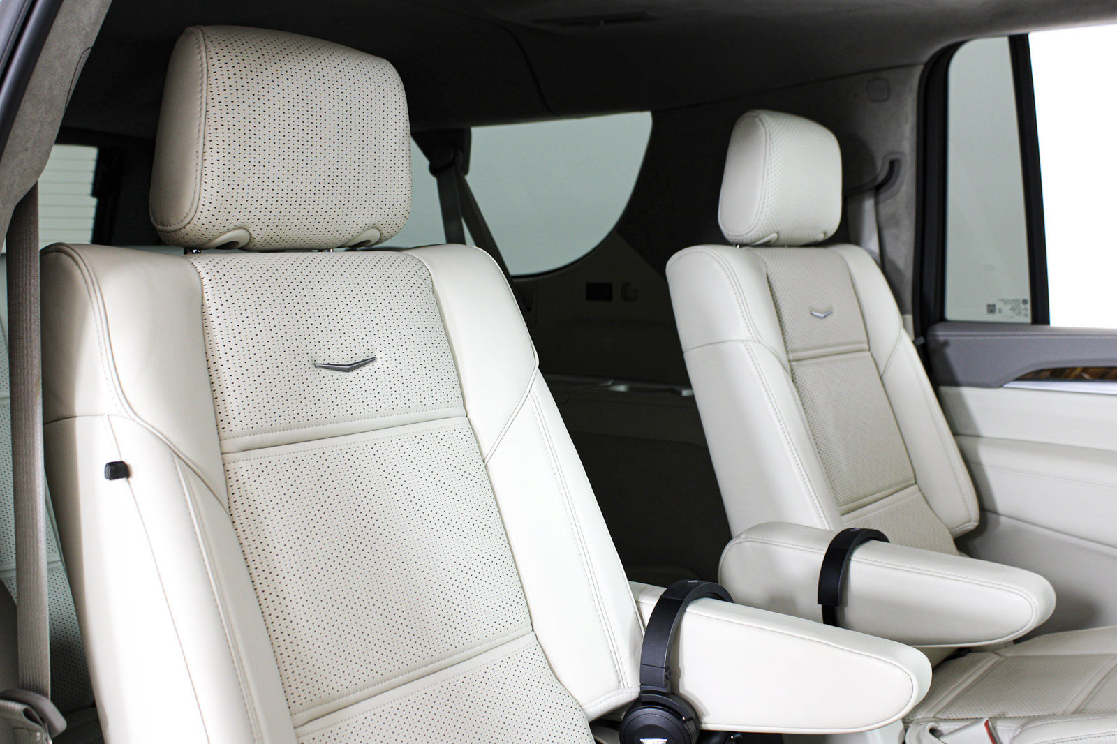 Used 2025 Cadillac Escalade ESV Sport Platinum RWD image 28