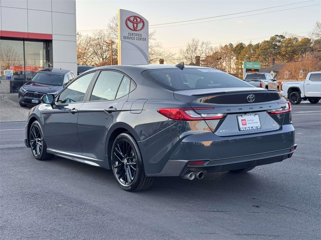Used 2025 Toyota Camry SE image 23