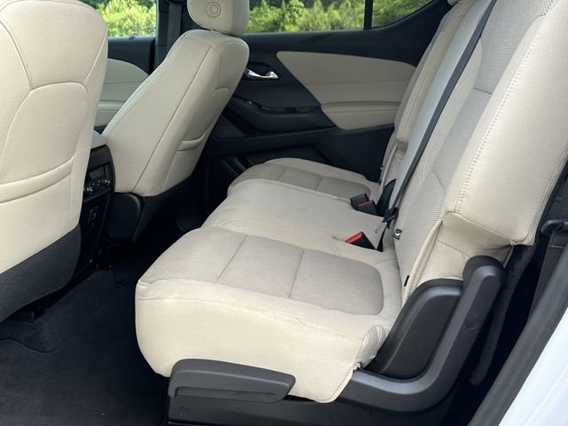 Used 2023 Chevrolet Traverse LS FWD image 21