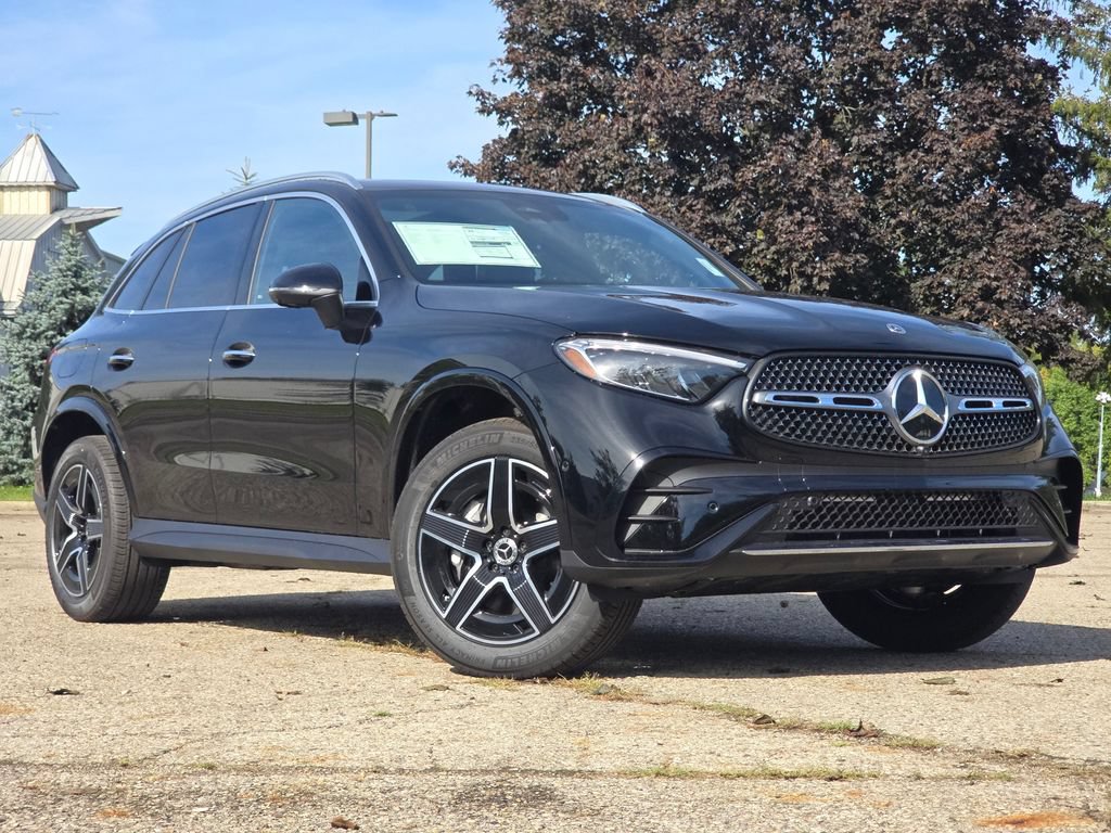 New 2027 Mercedes-Benz GLC 300 4MATIC image 2