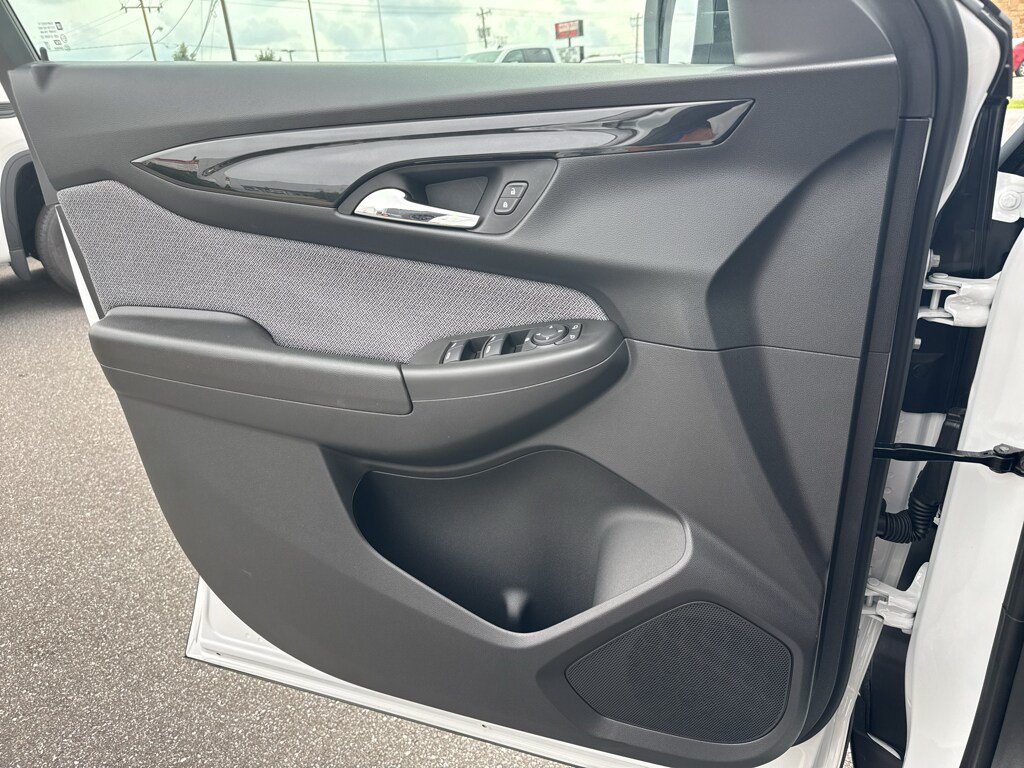 New 2026 Chevrolet TrailBlazer LS w/ LS Convenience Package FWD image 9