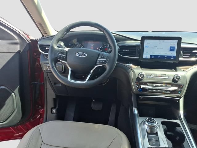 Used 2020 Ford Explorer Limited w/ Class III Trailer Tow Package RWD image 15