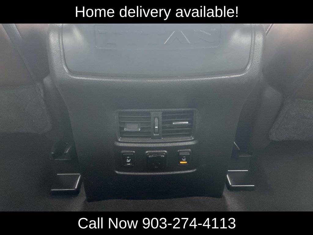 Used 2016 Nissan Titan Platinum Reserve image 25